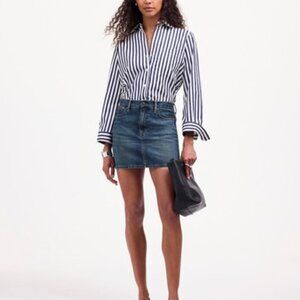 Madewell NWT Denim Miniskirt in Karney Wash, Size 30